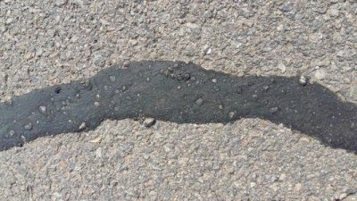 厂家讲解合格的道路密封胶是什么样儿的？
